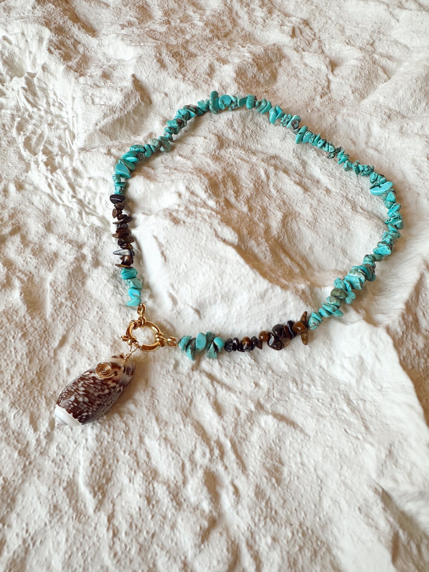 Chamego necklace