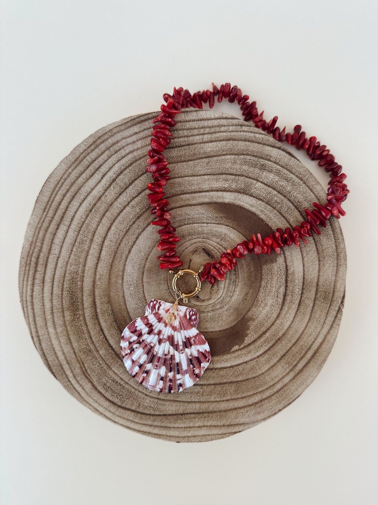 Red coral shell
